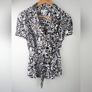 Dress Barn Brown White Floral Crinkle Slide Belt Top Size 8 Botanical Tropical